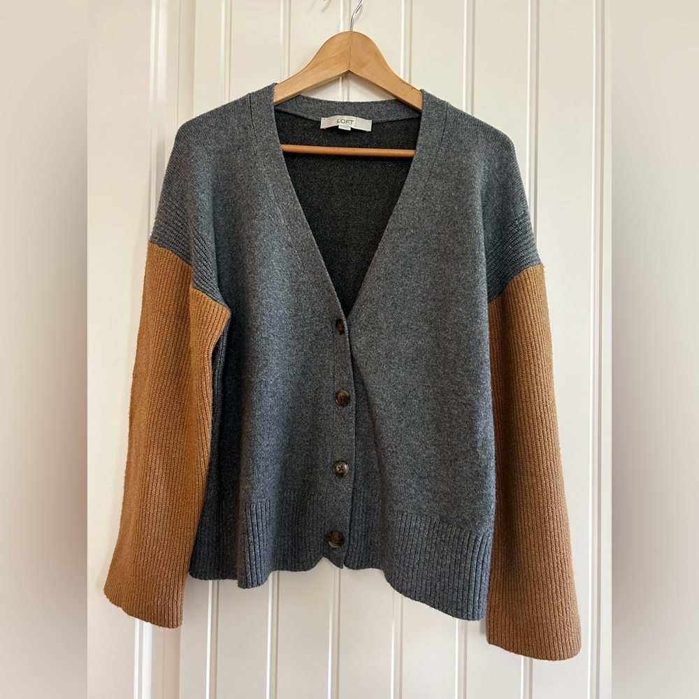 Loft drop shoulder cardigan large